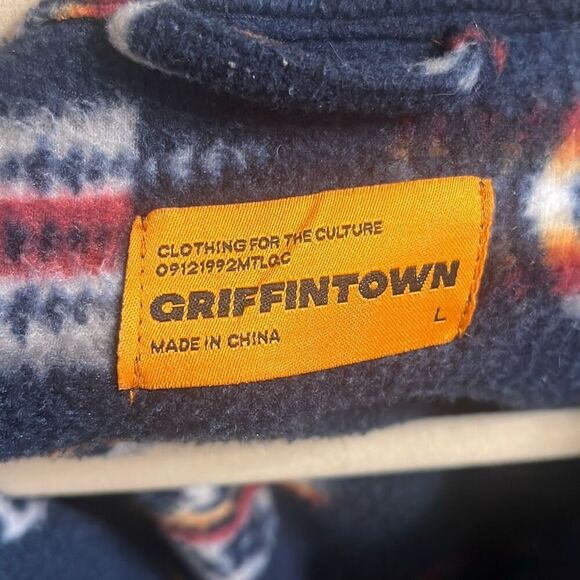 ✨Dixxon Flannel Co. Griffintown Aztec Men's Navy and White Fleece Sz L Shacket✨ - Picture 8 of 9